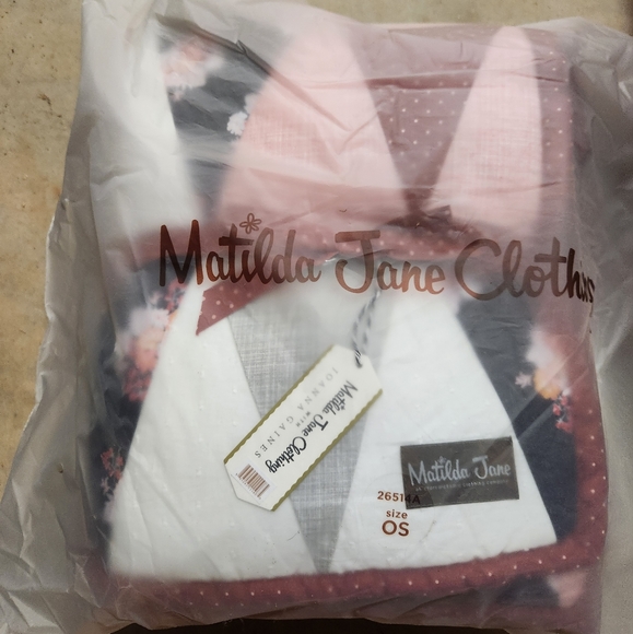 Matilda Jane Bringing Baby Home Blanket - Picture 1 of 1
